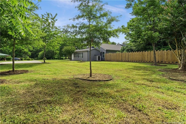 705 Bullard St, Roseboro, NC 28382 - photo 7