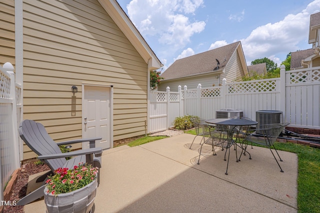 1111 Front Gate Ln, Wake Forest, NC 27587 - view of patio with outdoor dining area