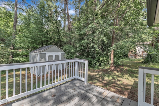 1316 Foxrun Dr, Raleigh, NC 27610 - deck featuring a storage shed