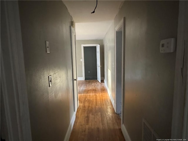 116 N Wright St, Raeford, NC 28376 - hall featuring light wood finished floors and baseboards