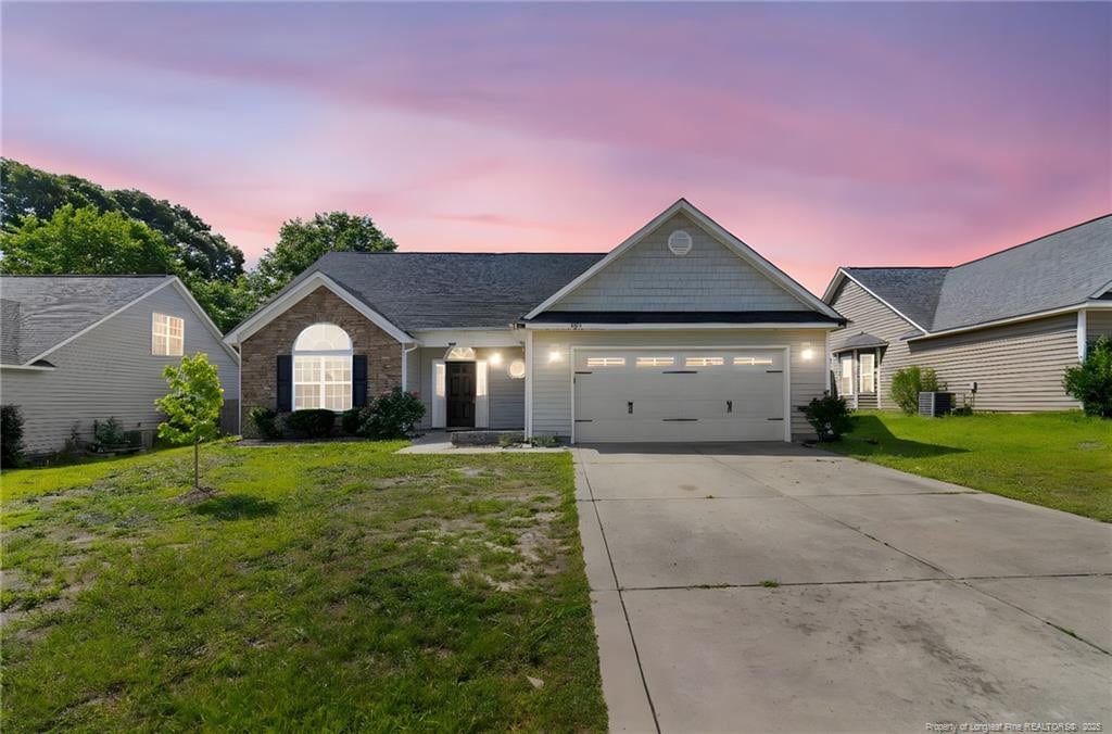 5321 Woodpecker Dr, Hope Mills, NC 28348 - photo 1