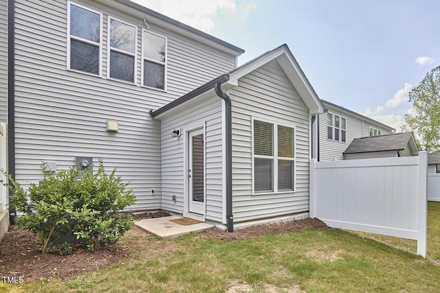 1004 Citadel Ave, Durham, NC 27713 - rear view of house