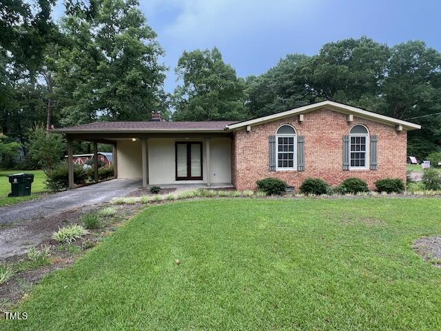 712 W J St, Erwin, NC 28339 - photo 1