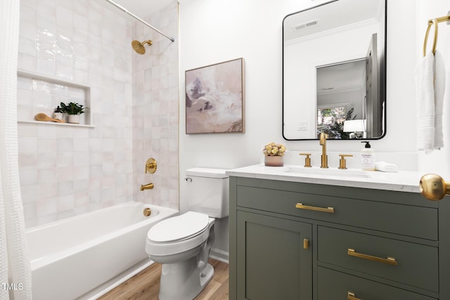 110 Mossbark Ln, Chapel Hill, NC 27514 - bathroom featuring wood finished floors, vanity, and shower / bathtub combination with curtain