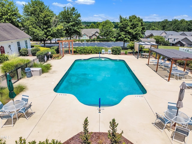 936 Blue Bird Ln, Wake Forest, NC 27587 - community pool with a patio area and a residential view