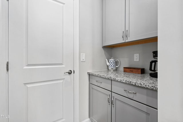 1066 Bingley Dr, Durham, NC 27703 - view of bar area