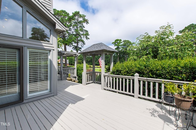 2944 Ballybunion Way, Raleigh, NC 27613 - deck featuring a gazebo