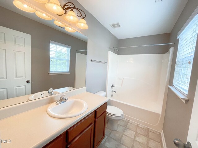 9819 Castain Dr, Raleigh, NC 27617 - photo 11