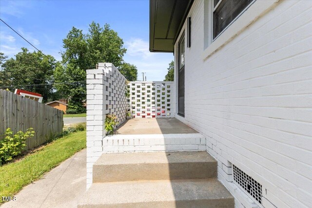 1020 Benning St, Durham, NC 27703 - photo 4