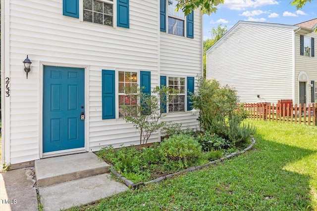 2733 Midway Park Ct, Raleigh, NC 27610 - doorway to property