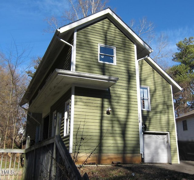 108 Creel St, Chapel Hill, NC 27516 - photo 1
