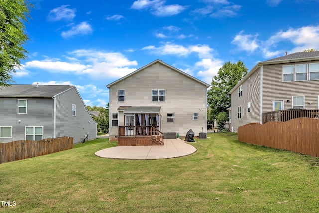 2714 Magnolia Tree Ln, Durham, NC 27703 - rear view of property with a patio
