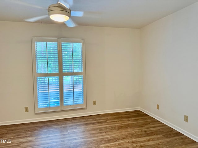 2535 Fairway Dr, Henderson, NC 27536 - unfurnished room with a ceiling fan and wood finished floors