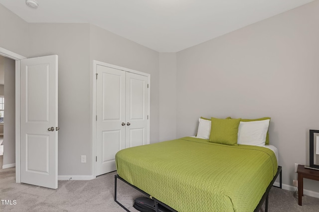 611 Laurel Lake Rd, Salemburg, NC 28385 - bedroom with light carpet and a closet