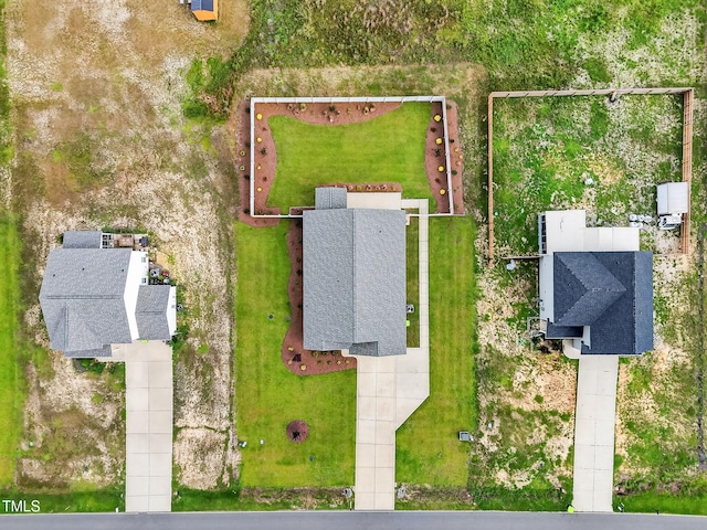 611 Laurel Lake Rd, Salemburg, NC 28385 - bird's eye view