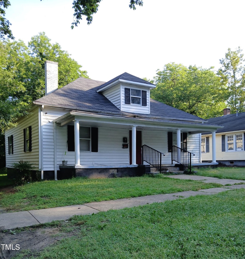 511 Cameron St, Burlington, NC 27215 - photo 1