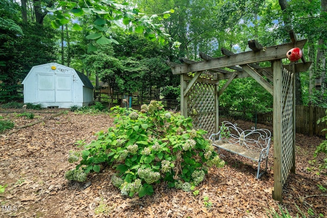 1312 Hampton Valley Rd, Cary, NC 27511 - view of yard with a storage shed