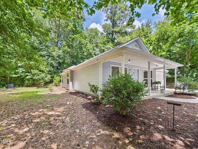 422 Revere Rd, Hillsborough, NC 27278 - view of side of home