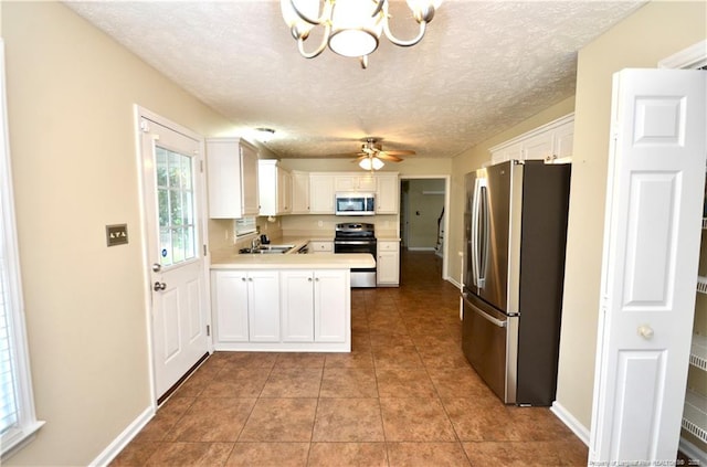 2328 Lull Water Dr, Fayetteville, NC 28306 - photo 13