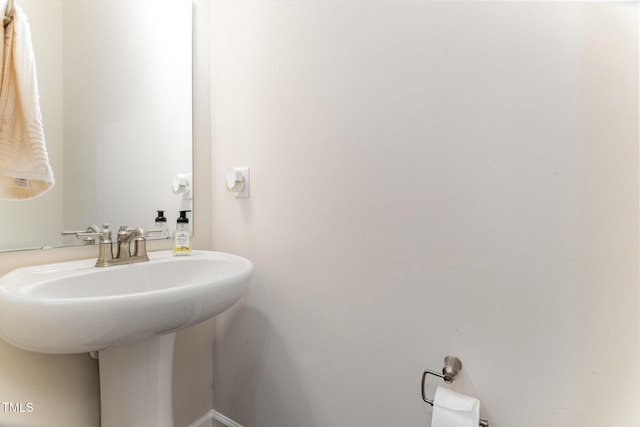 3019 Newfields Pl, Durham, NC 27703 - bathroom with a sink