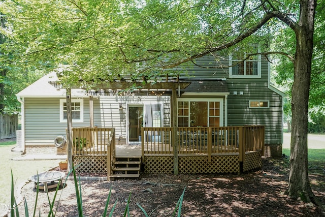 10 Biltmore Pl, Durham, NC 27712 - rear view of property featuring a deck