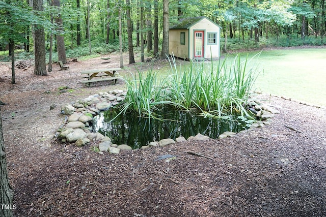 10 Biltmore Pl, Durham, NC 27712 - view of yard featuring a storage unit