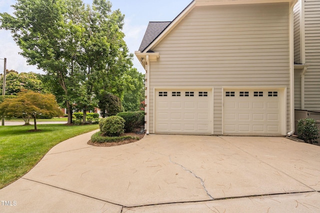 100 Beraneak Ln, Cary, NC 27519 - view of side of property with driveway and a yard