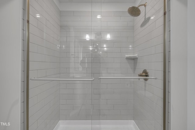 2307 Bethpage Dr, Fuquay Varina, NC 27526 - bathroom featuring a stall shower