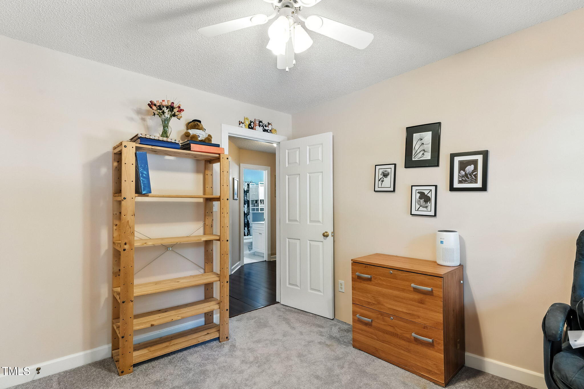 701 Oakhall Dr, Holly Springs, NC 27540 - photo 32