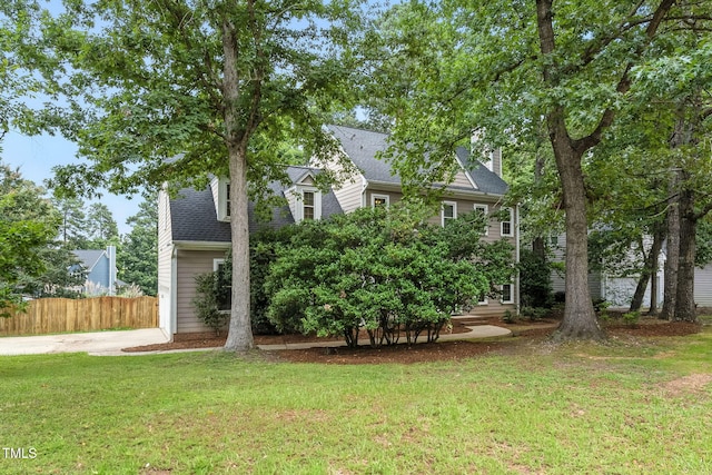 701 Oakhall Dr, Holly Springs, NC 27540 - photo 35