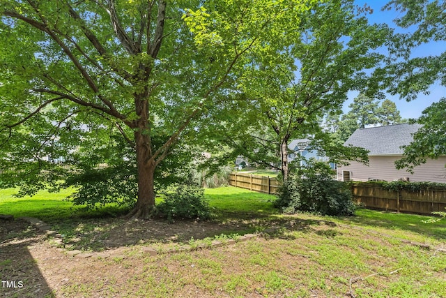 701 Oakhall Dr, Holly Springs, NC 27540 - photo 38