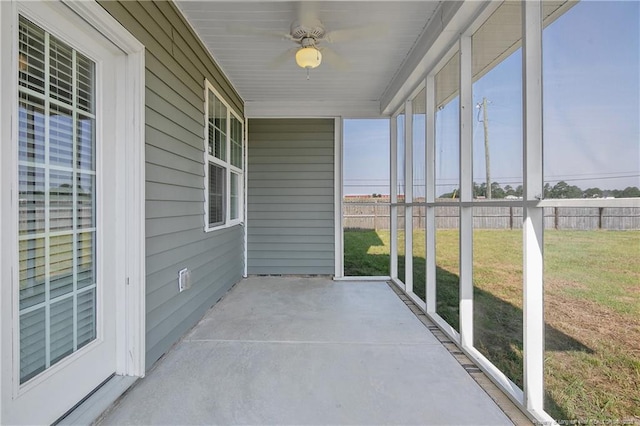 117 Kodiak Cir, Raeford, NC 28376 - unfurnished sunroom featuring ceiling fan
