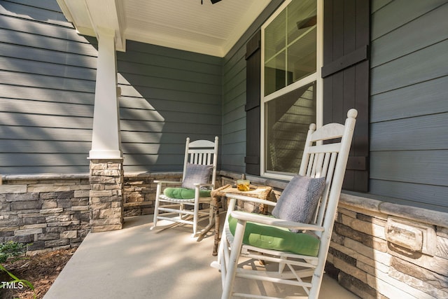 121 Roundrock Ln, Sanford, NC 27330 - view of covered porch