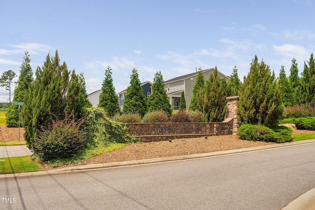 121 Roundrock Ln, Sanford, NC 27330 - view of obstructed view of property