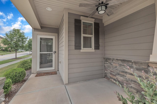 1003 Branwell Dr, Durham, NC 27703 - entrance to property featuring a ceiling fan
