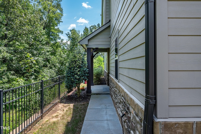 677 Wickham Ridge Rd, Apex, NC 27539 - view of side of property