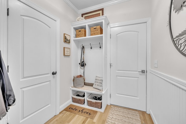 126 Gwendolyn Way, Fuquay Varina, NC 27526 - mudroom with light wood-style flooring and ornamental molding