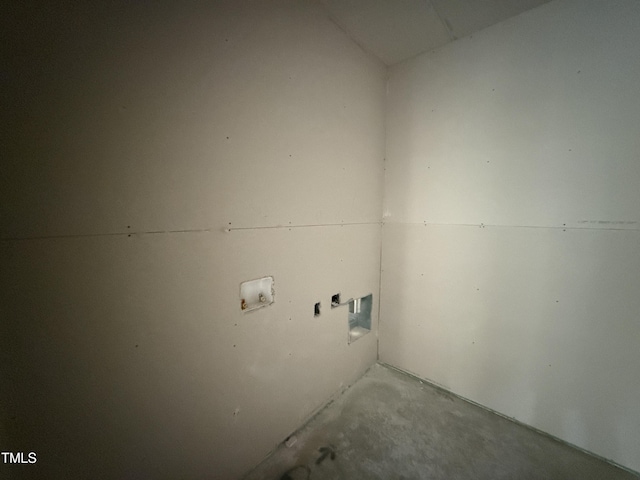 604 Tuscany Cir, Princeton, NC 27569 - view of laundry area