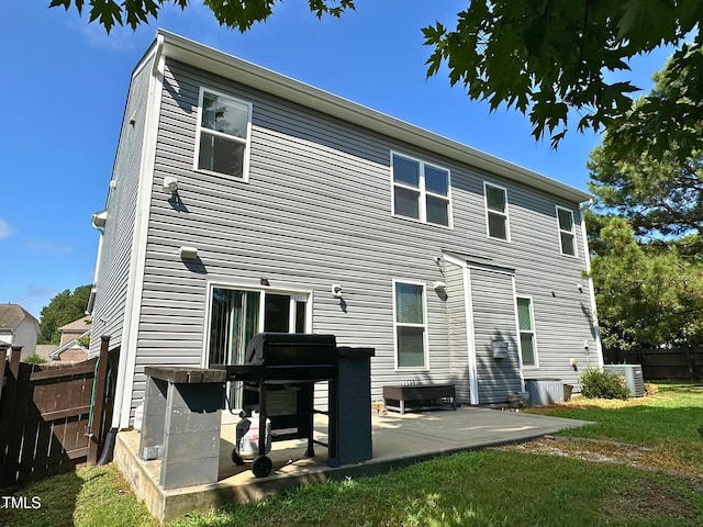 505 Poplar St, Durham, NC 27703 - back of property featuring a patio area