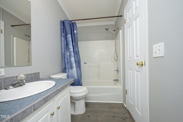 205 N Raleigh Farms Rd, Youngsville, NC 27596 - bathroom with crown molding, vanity, shower / bathtub combination with curtain, wood finished floors, and a textured ceiling
