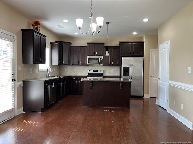 113 Yates Mill St, Raeford, NC 28376 - photo 6