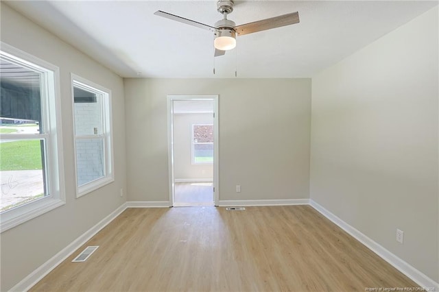 2076 Mango Cir, Fayetteville, NC 28304 - photo 2