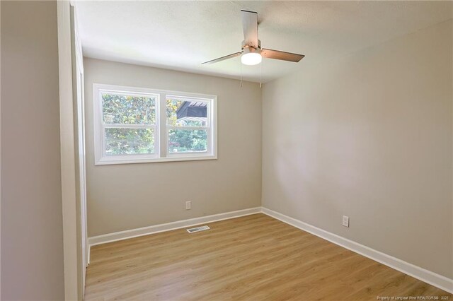 2076 Mango Cir, Fayetteville, NC 28304 - photo 8