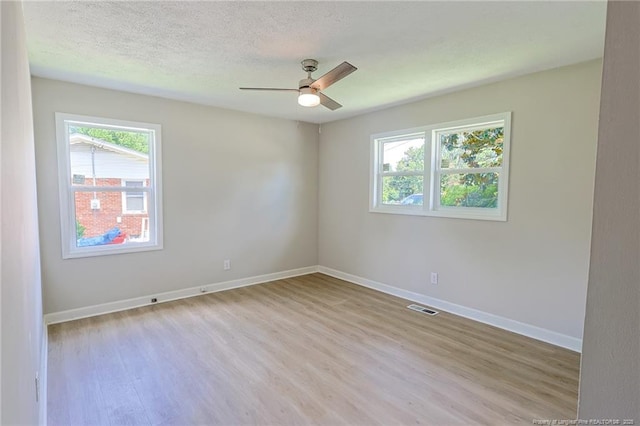 2076 Mango Cir, Fayetteville, NC 28304 - photo 9