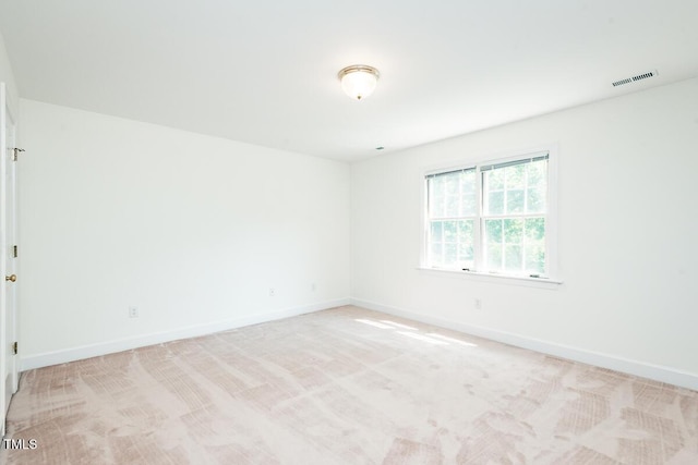 2054 Carriage Way, Chapel Hill, NC 27517 - unfurnished room with light colored carpet