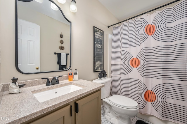 10 N Berrymeadow Ln, Durham, NC 27703 - bathroom with vanity and a shower with shower curtain