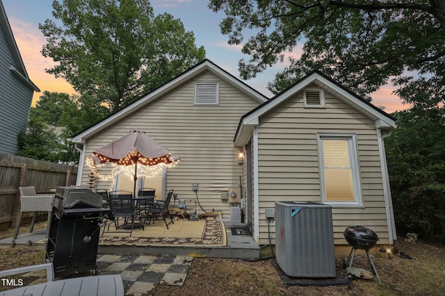 307 Wax Myrtle Ct, Cary, NC 27513 - back of property with a patio area