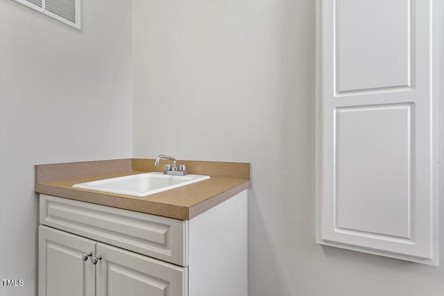 5001 Sears Farm Rd, Cary, NC 27519 - bathroom with vanity