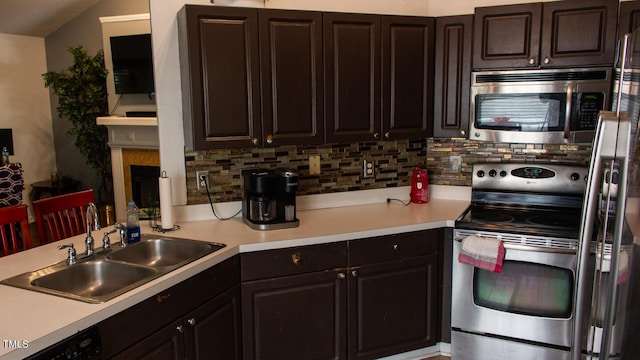 3419 Streams Of Fields Dr, Raleigh, NC 27604 - photo 6