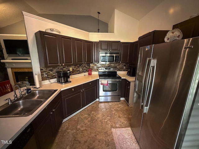 3419 Streams Of Fields Dr, Raleigh, NC 27604 - photo 4